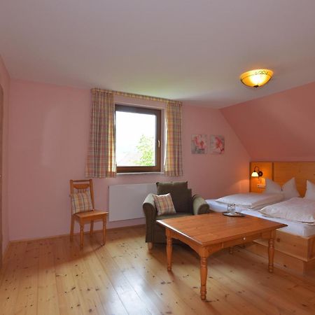 Schleid Landhotel Zur Pferdetraenke מראה חיצוני תמונה