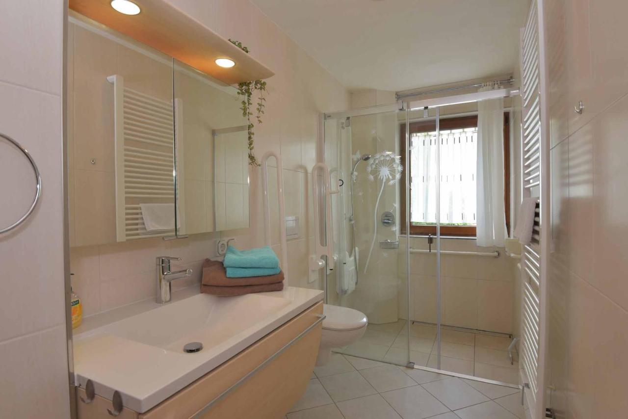 Schleid Landhotel Zur Pferdetraenke מראה חיצוני תמונה
