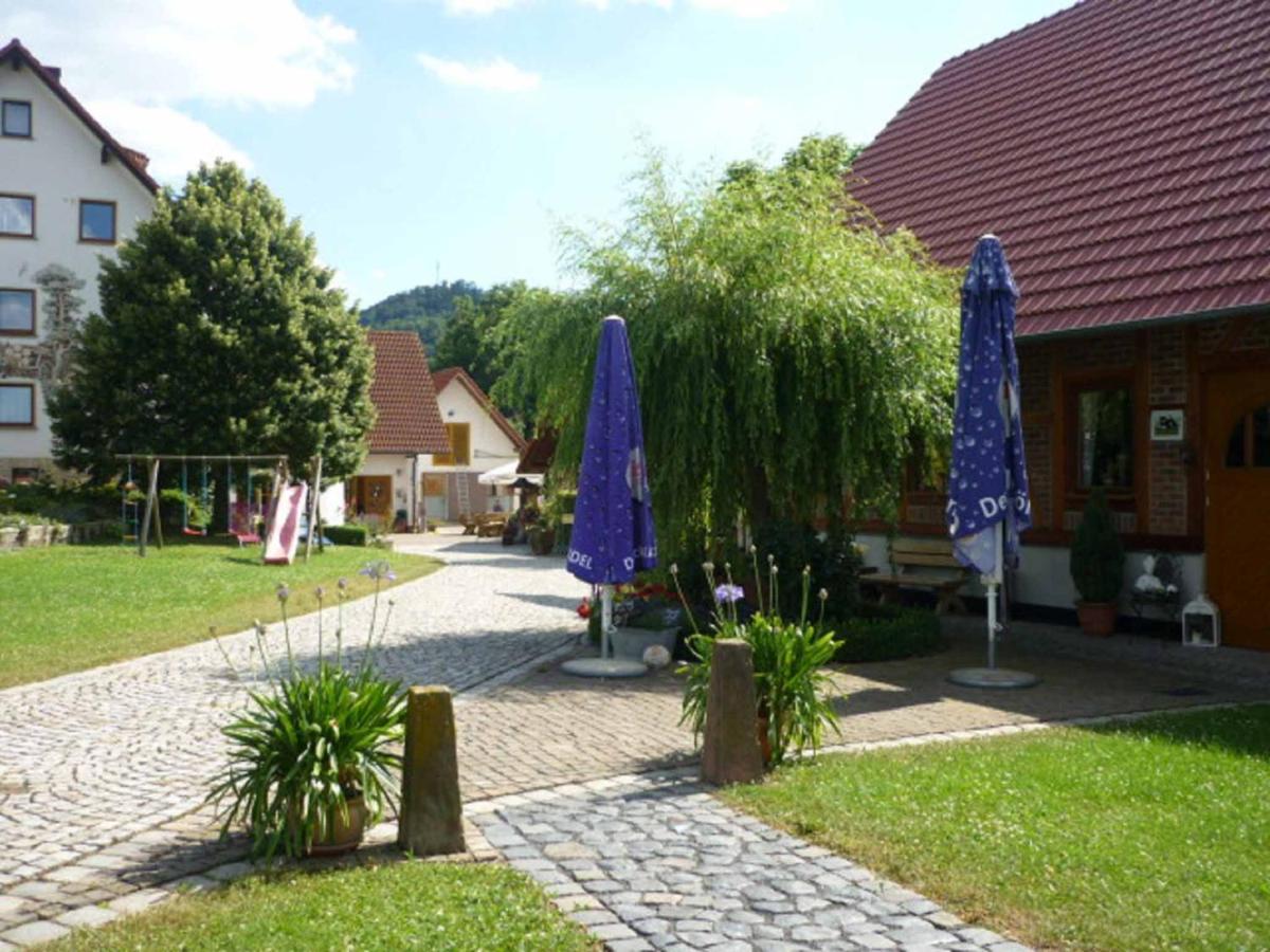 Schleid Landhotel Zur Pferdetraenke מראה חיצוני תמונה